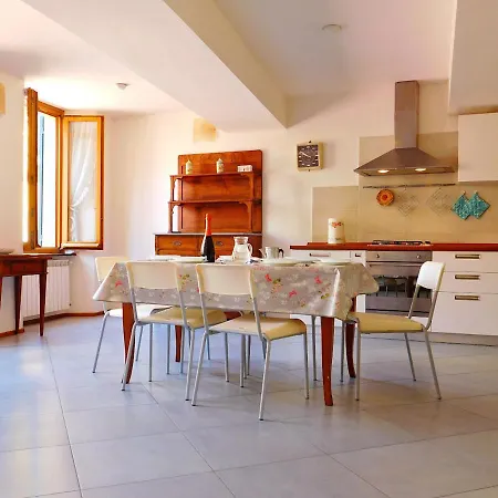 Apartment L'appartamento Di Graziella *
